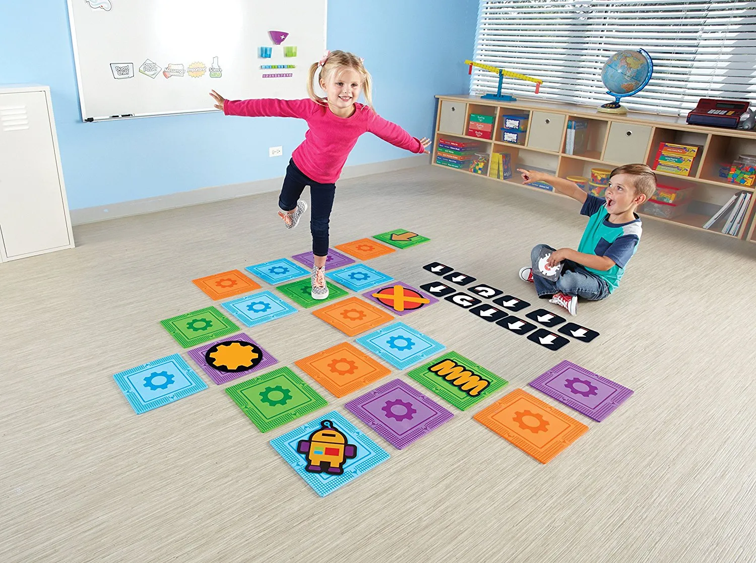 fbecb652bbb0e3e04e46784c061f9e5a34dbb195 Let's Go Code!™ Activity Set