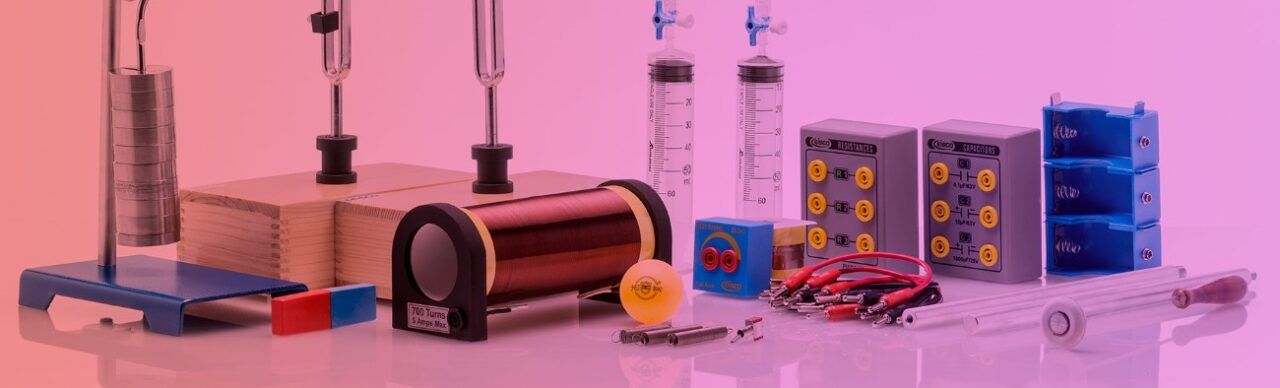 Physics kit - for covering electricity, waves, magnetism and Newton mechanics