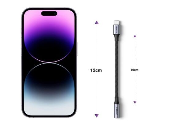 AUX 3.5mm femaleTRRS to Lightning connector - 12 cm langt